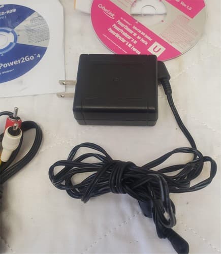 JVC GR-DVL820U MiniDV Camcorder Bundle Tapes Remote Cables Software Bag - Thumbnail 9