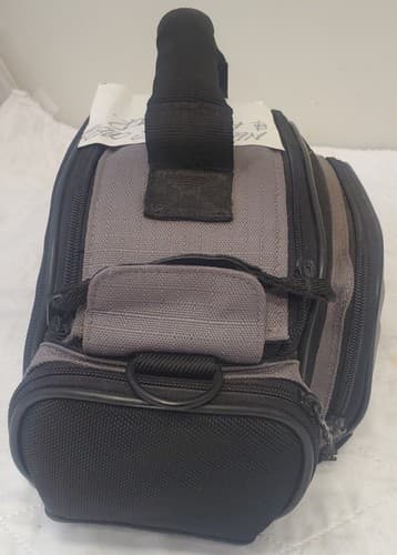 JVC GR-DVL820U MiniDV Camcorder Bundle Tapes Remote Cables Software Bag - Thumbnail 5