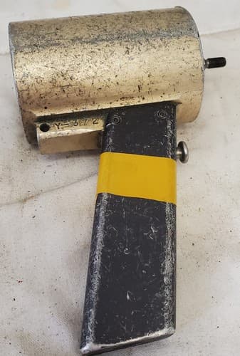 Vintage Pneumatic Rivet Gun Aircraft Tool AN28 - Thumbnail 3