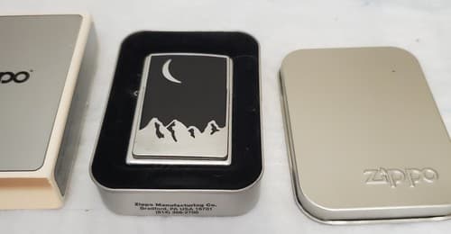 Vintage 1999 Bradford, PA Made in USA Zippo Lighter Moon Over Mountains Logo - Thumbnail 2