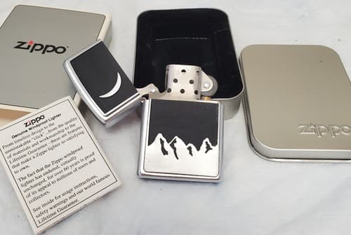 Vintage 1999 Bradford, PA Made in USA Zippo Lighter Moon Over Mountains Logo - Thumbnail 4