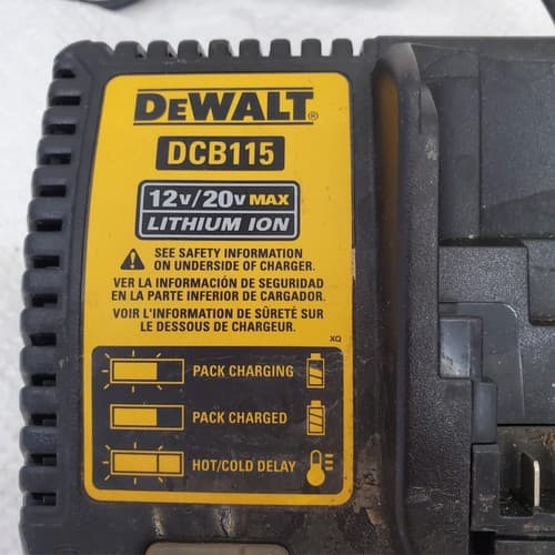 Dewalt DCB115 12V MAX 20V Lithium-Ion Battery Charger LOT-619 - Thumbnail 2