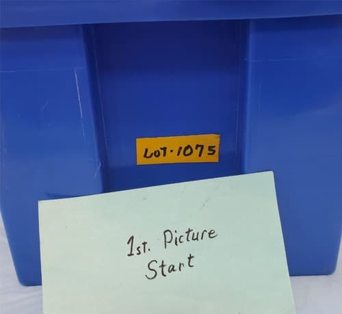 Lot of 3 Stubby II LED Handheld Work Lights LOT 1075 - Thumbnail 2