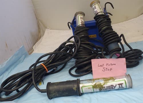 Lot of 3 Stubby II LED Handheld Work Lights LOT 1075 - Thumbnail 12