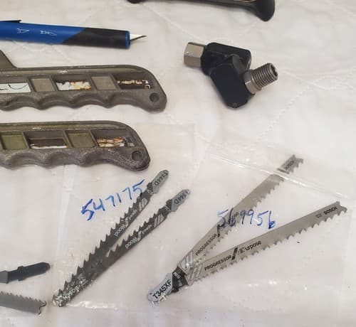 Assorted Measuring Tapes, Cutting Tools, Magnifiers & Blades Hand Tool LOT-546 - Thumbnail 7