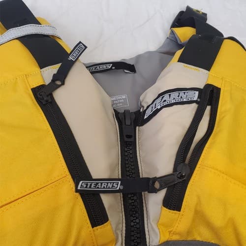 Stearns Watersports Life Jacket Catalog 6601 Type 3 PFD Adult S/M 32-40 Inches 4 - Thumbnail 3