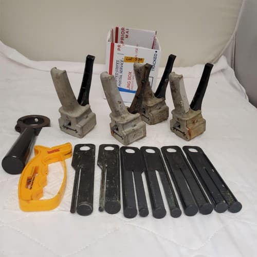 LOT of 12 Mixpac, Raptor Tools Pro PVC Saw & more LOT-530 - Thumbnail 2