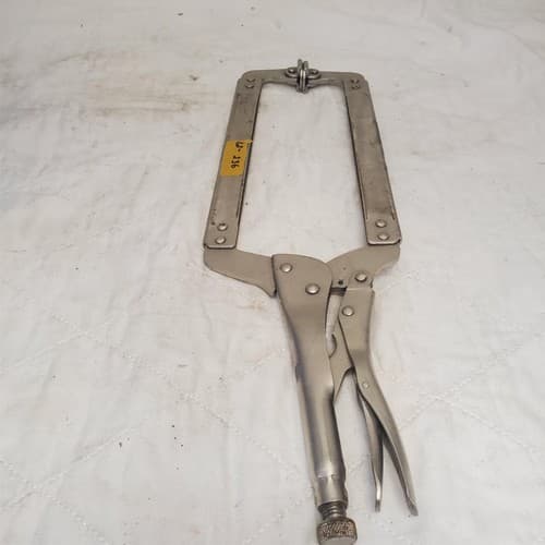 Olympia Tools 18" Locking C-Clamp Pliers with Swivel Pads LOT-236 - Thumbnail 3