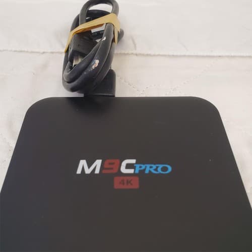 M9C Pro 4K Android TV Box - Thumbnail 2