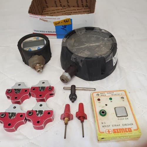 Lot of 10 Mixed Tools Gauges, Drill Chuck, Screw Drivers, Rigging Wrench Lot-961 - Image 1