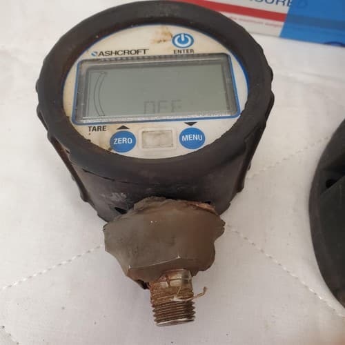 Lot of 10 Mixed Tools Gauges, Drill Chuck, Screw Drivers, Rigging Wrench Lot-961 - Thumbnail 4