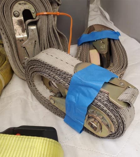 Lot of 7 Tie Down Strap Ratchet 5,000 LB. Load Limit 10 ft L 1"W 800 LOT-1062 - Thumbnail 13