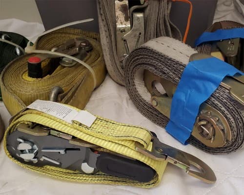 Lot of 7 Tie Down Strap Ratchet 5,000 LB. Load Limit 10 ft L 1"W 800 LOT-1062 - Thumbnail 14