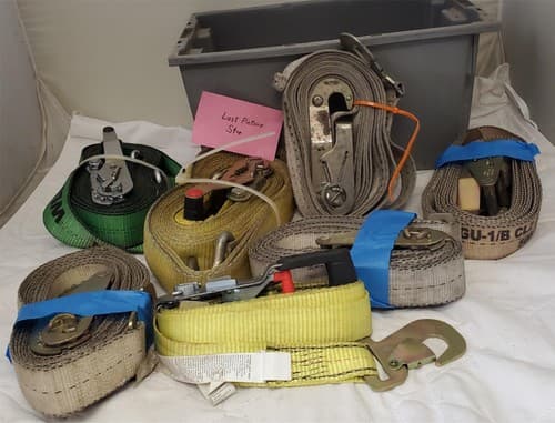 Lot of 7 Tie Down Strap Ratchet 5,000 LB. Load Limit 10 ft L 1"W 800 LOT-1062 - Thumbnail 18