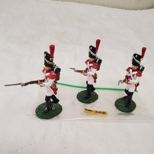 Lot of 3 Hand Painted Metal Toy Soldier Attacking Infantry CM-208 - Thumbnail 3