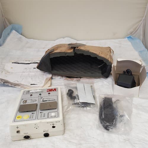 3M 740 LED Combo Wrist Strap and Footwear Tester - Image 1