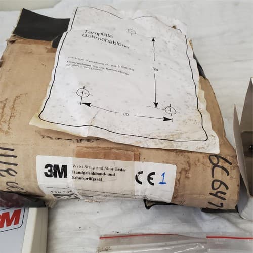 3M 740 LED Combo Wrist Strap and Footwear Tester - Thumbnail 4