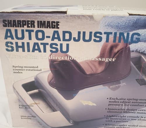 Sharper Image 7006 Auto Adjusting Shiatsu Massager - Thumbnail 2