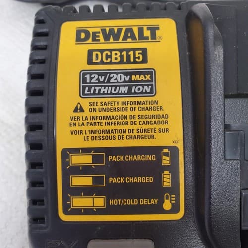 Dewalt DCB115 12V MAX 20V Lithium-Ion Battery Charger LOT-618 - Thumbnail 2