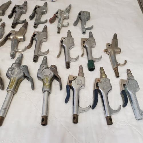 Lot of 22 Coilhose & Various Pneumatics Air Blow Gun Lot 684 - Thumbnail 5