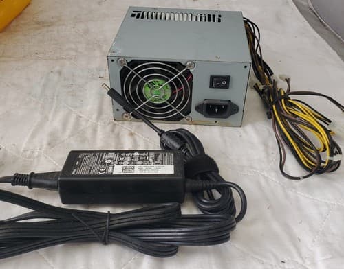 Lot of Dell Laptop Charger 65W & Computer Power Supply 100-240V LOT 104 - Thumbnail 3