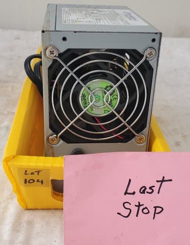 Lot of Dell Laptop Charger 65W & Computer Power Supply 100-240V LOT 104 - Thumbnail 9