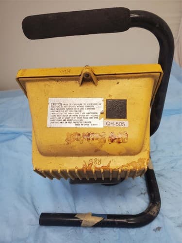 Designer's Edge Portable Halogen Work Light With Switch Orange 500 Watt L33 - Thumbnail 4