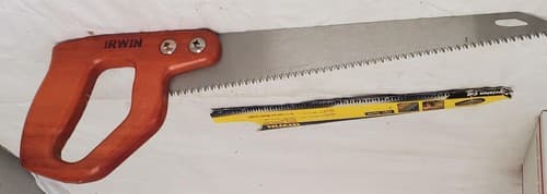 Irwin 2014200 Standard Utility Saw, 11-1/2 10pt Teeth LOT-956 - Thumbnail 6
