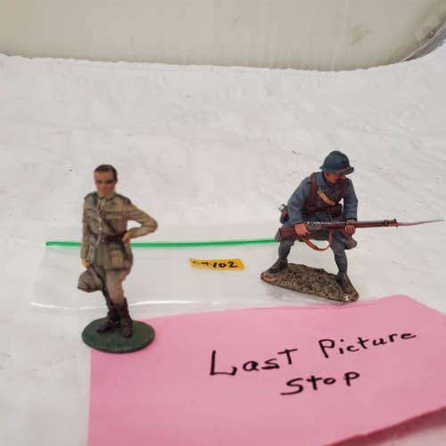 W Britain. Winston Churchill Sudan & King & Country Kneeling Soldier CM-102 - Thumbnail 9