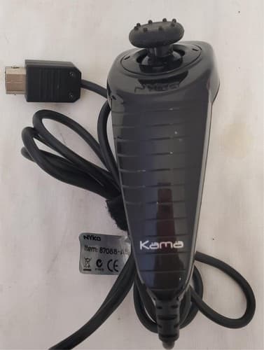 Nyko Kama Wired Nunchuk Controller for Nintendo Wii - Thumbnail 5
