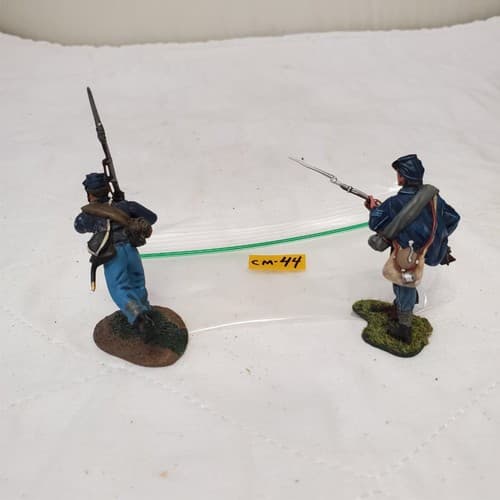 The Collectors Showcase CS00975 69th New York Irish Brigade Advancing CM-44 - Thumbnail 5