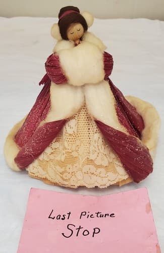 Vintage Handmade Red Velvet Doll w/ Lace & Fur Trim Coat Collector Figurine - Thumbnail 7