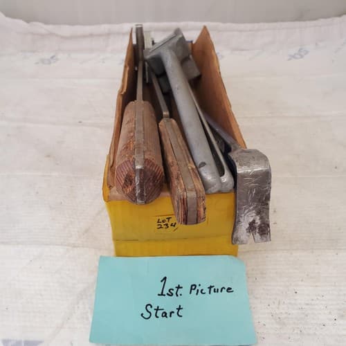 Lot of Tools 18 inch Erie Tools and 35-MLG1-001 LOT-234 - Image 1