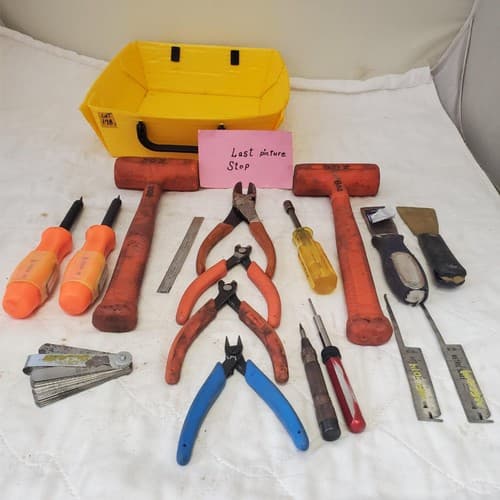 Lot of Assorted Wooden Hammer, Pilers, Various Drivers & other Hand Tools LOT 17 - Thumbnail 15