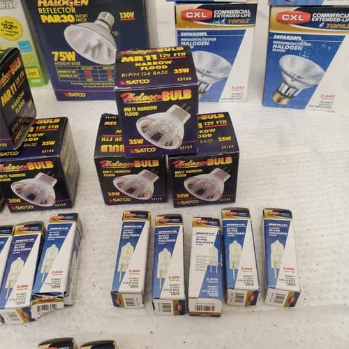 Lot of Multi Brand Assorted Light Bulbs Reflectors - Thumbnail 8