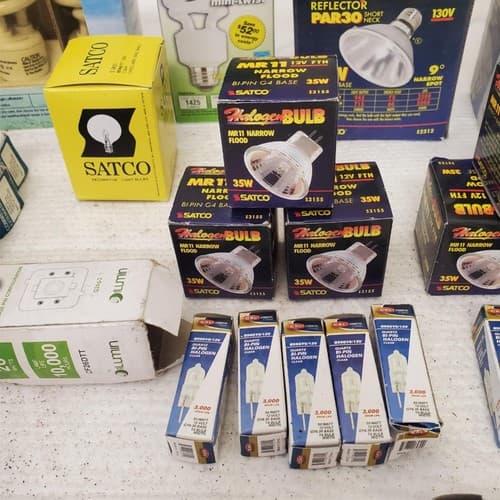 Lot of Multi Brand Assorted Light Bulbs Reflectors - Thumbnail 7