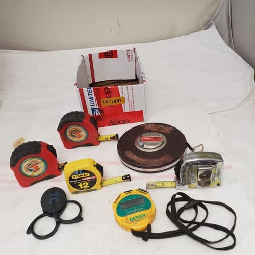 Lot of 7 Measuring Tapes Mixed Brands & Sizes Stanley Extech Mechanic LOT-1051 - Image 1
