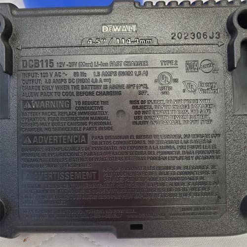 Lot of 2 Dewalt DCB115 RAPID 12-20V MAX FAST Battery Charger LOT-227 - Thumbnail 6