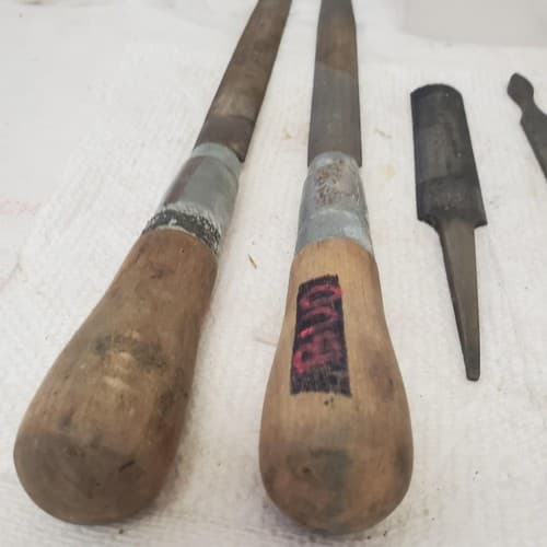 Lot of 6 Mixed Vintage Woodworking Chisel Tools LOT-773 - Thumbnail 4