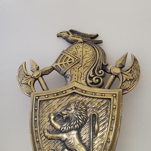 Vintage Brass Wall Plaque Knight Shield Coat of Arms Japan Lion & Battle Decor - Thumbnail 3