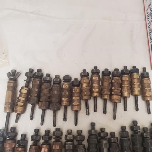 Lot of 61 Wing Nut Fasteners Clamps Wedgelock LOT-610 - Thumbnail 4