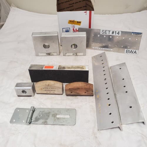 Lot of Measurement and Tooling Brackets Tools - Image 1