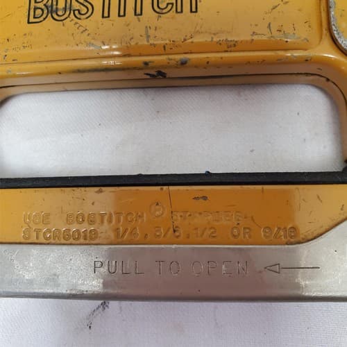 Lot of 8 Assorted Bostitch Stapler, Dividers Breaker Bar & More Tool LOT-116 - Thumbnail 6