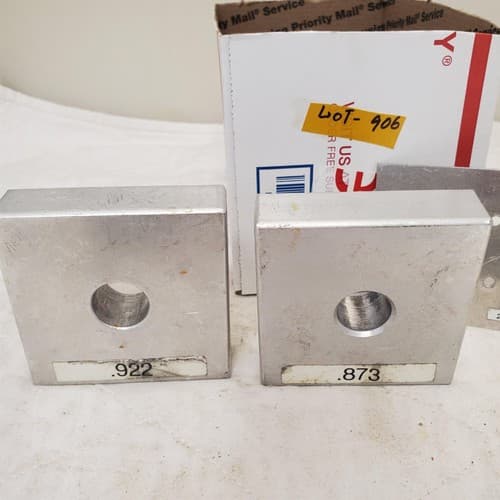 Lot of Measurement and Tooling Brackets Tools - Thumbnail 8