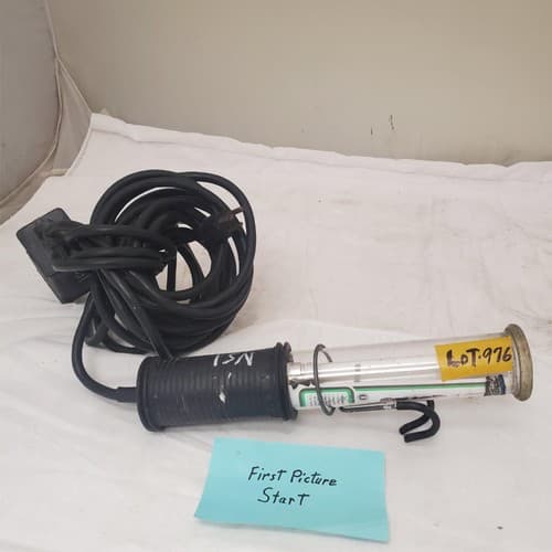 Stewart R Browne Stubby Portable Handheld Work Light LOT-976 - Image 1