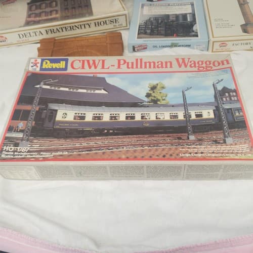 Lot of 5 HO Scale Model Kits Atlas, Revell, Model Power, Walthers Bridge Set - Thumbnail 18