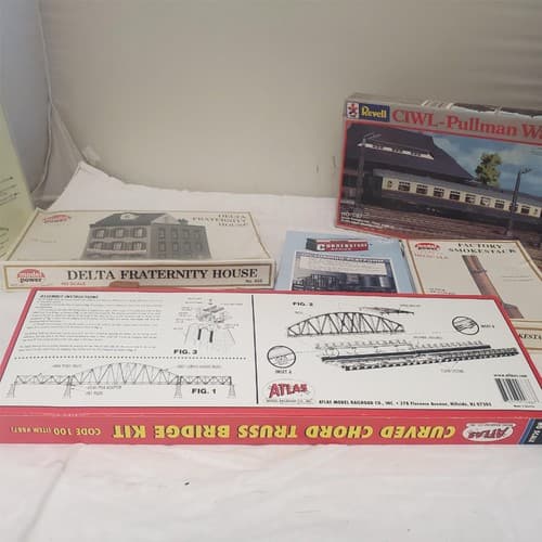 Lot of 5 HO Scale Model Kits Atlas, Revell, Model Power, Walthers Bridge Set - Thumbnail 21