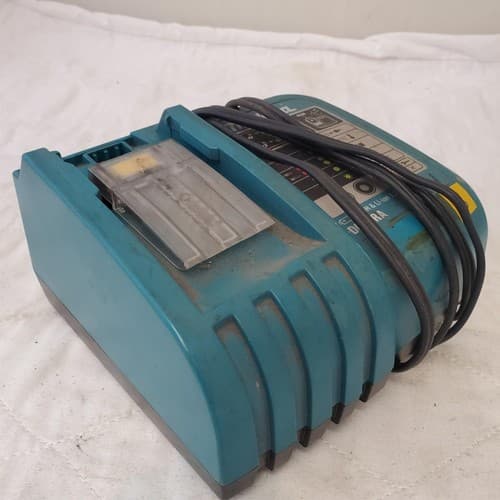 Makita DC18RA T Lithium Ion Rapid Fast Charger 240W 50-60Hz #6 - Thumbnail 5