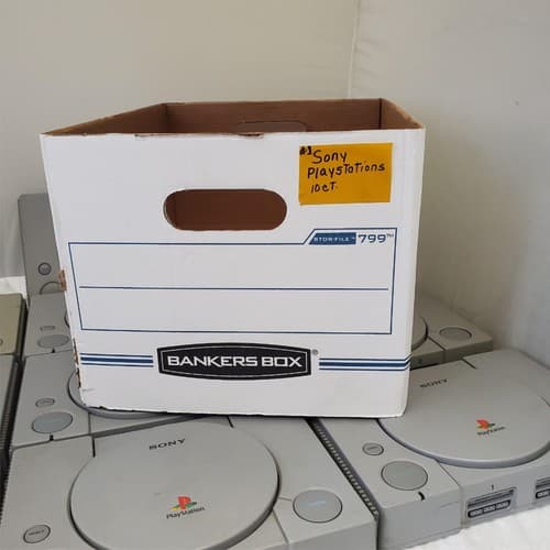 Lot of 10 Sony Play Station 1 Consoles For Parts #1 - Thumbnail 20
