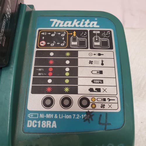 Makita DC18RA S 120V240 WATT 702-18V Ni-Mh & Li-ion Battery Fast Charger LOT-521 - Thumbnail 2